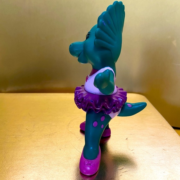 BARNEY 1990’s BABY BOP BALLERINA PVC FIGURE BARNEY THE PURPLE DINOSAUR’S FRIEND - Picture 8 of 10
